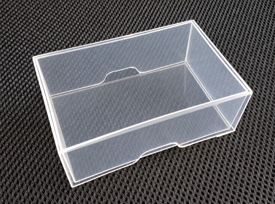 Box CV5, transluzent